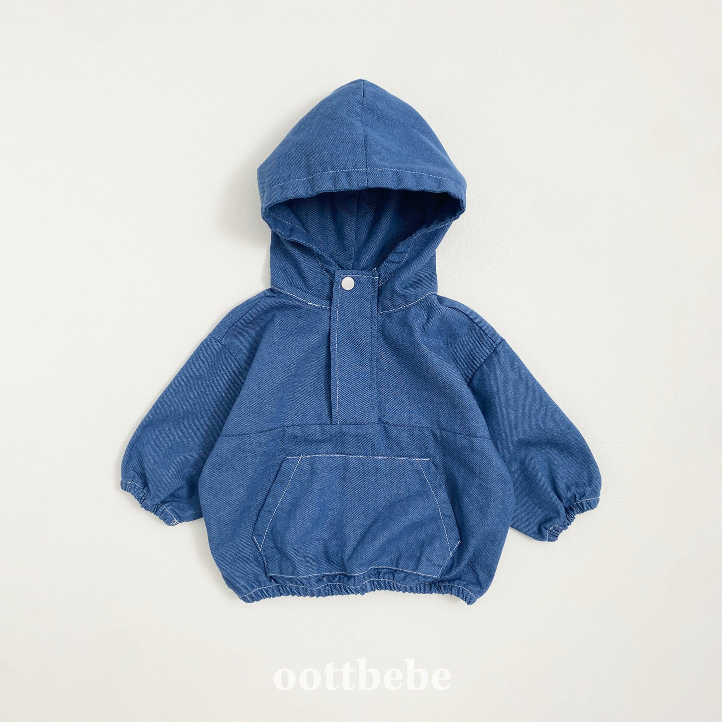 (Pre-order) OOTTBEBE - Stitch Hooded Jacket 스티치후드아노락 (2 Colors)