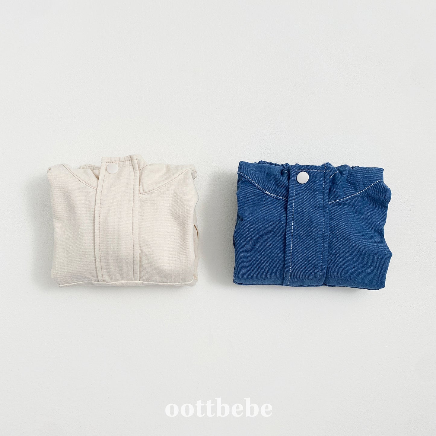 (Pre-order) OOTTBEBE - Stitch Hooded Jacket 스티치후드아노락 (2 Colors)
