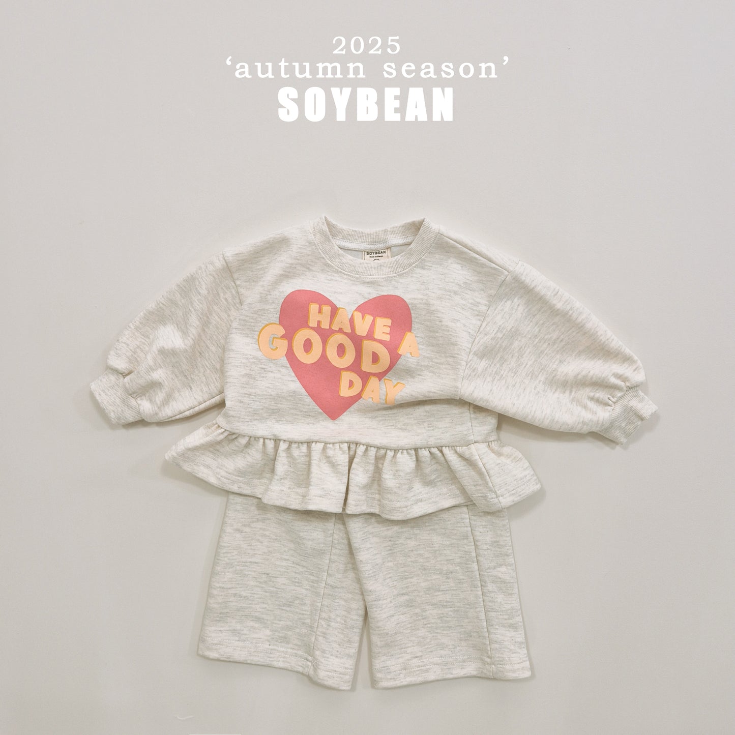 (Pre-order) Soybean Kids - Good Day Frill Top & Bottom Set 굿데이프릴상하복 (2 Colors)