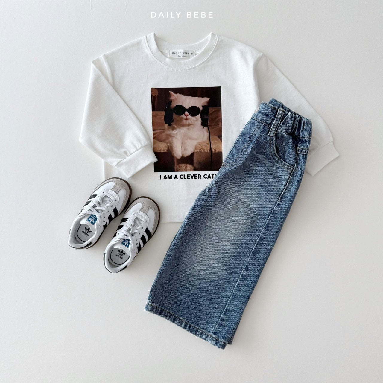 (Pre-order) Daily Bebe - Kids' Washed Wide Denim Pants 워싱 와이드 데님 팬츠 (2 Colors)