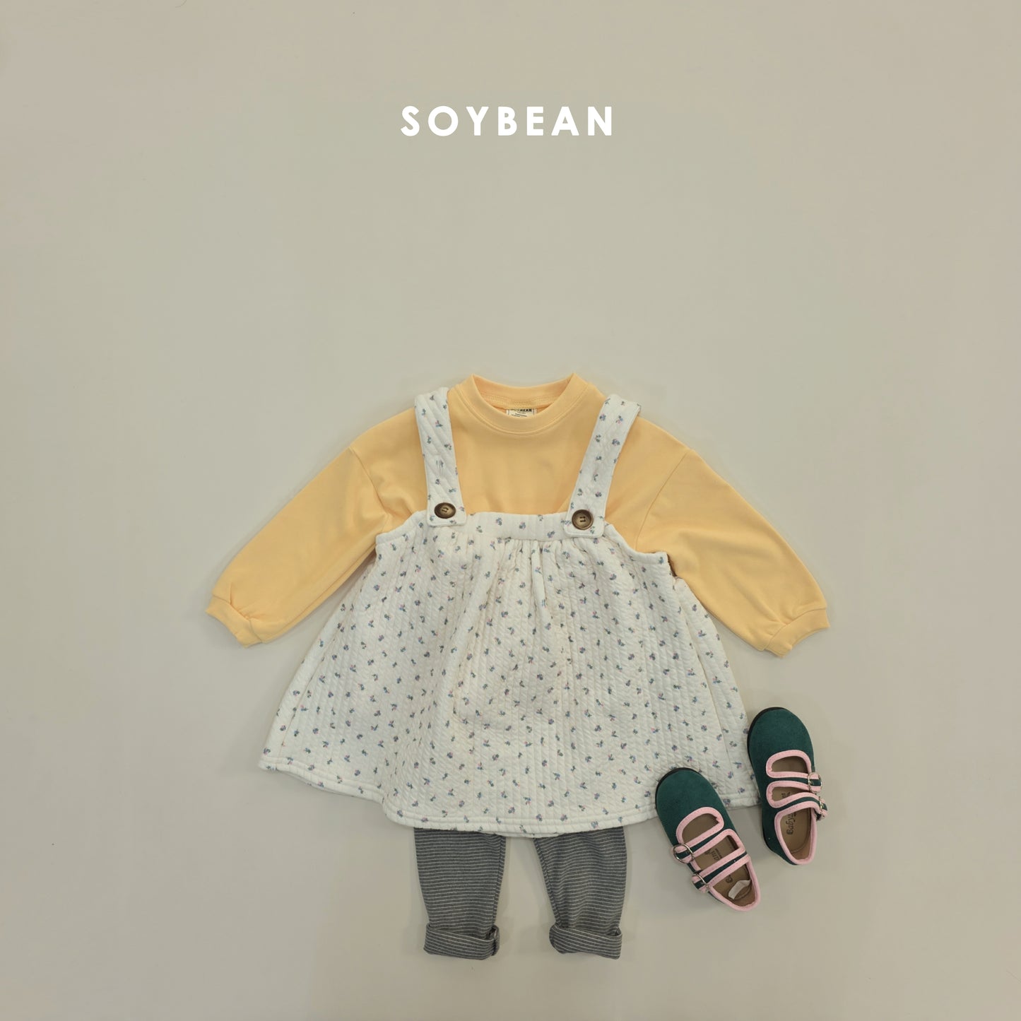 (Pre-order) Soybean Kids Winter - Quilted Overall Dress 누빔멜빵치마 (2 Colors)