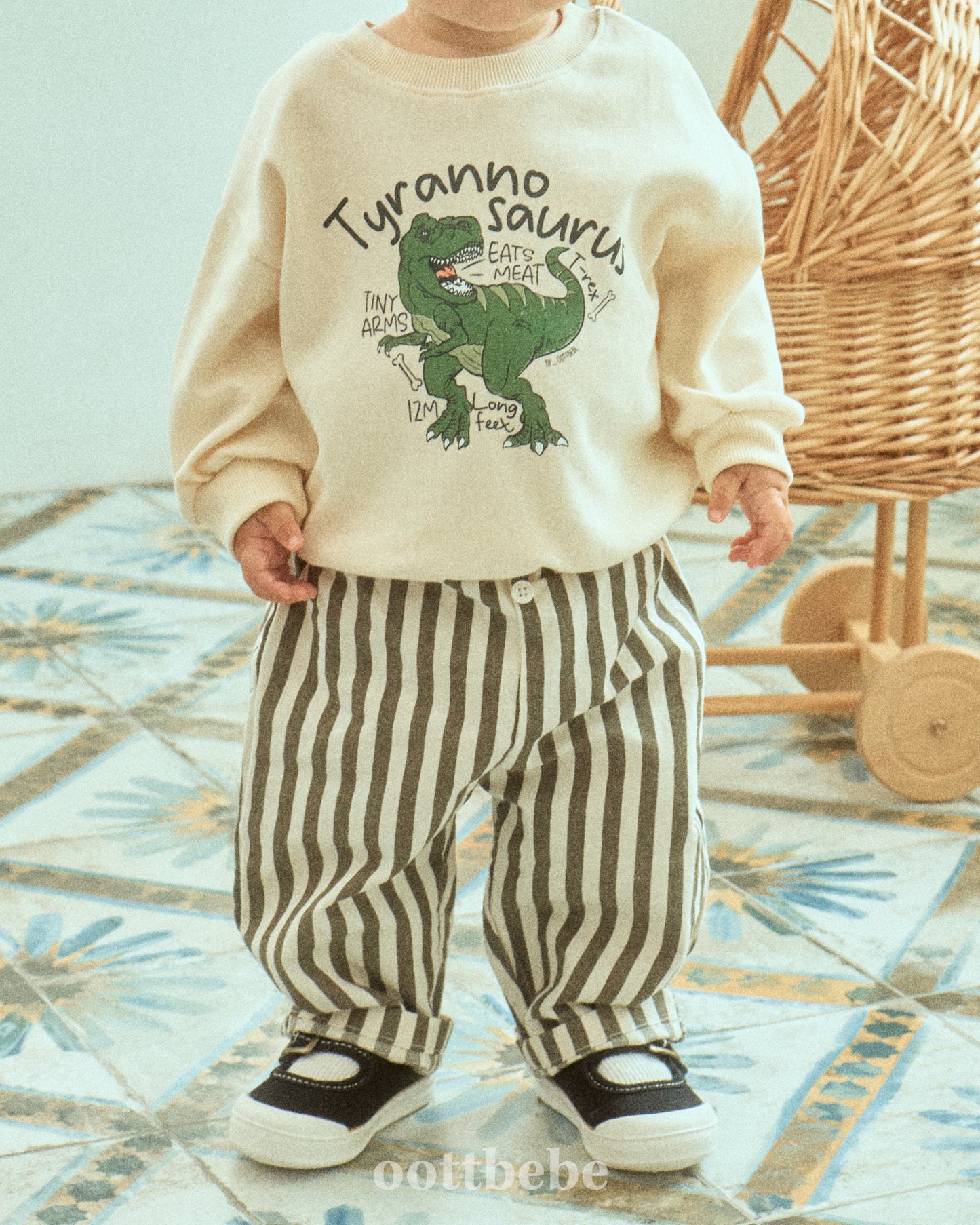 (Pre-order) OOTTBEBE - Dino Sweatshirt 공룡맨투맨 (3 Colors)