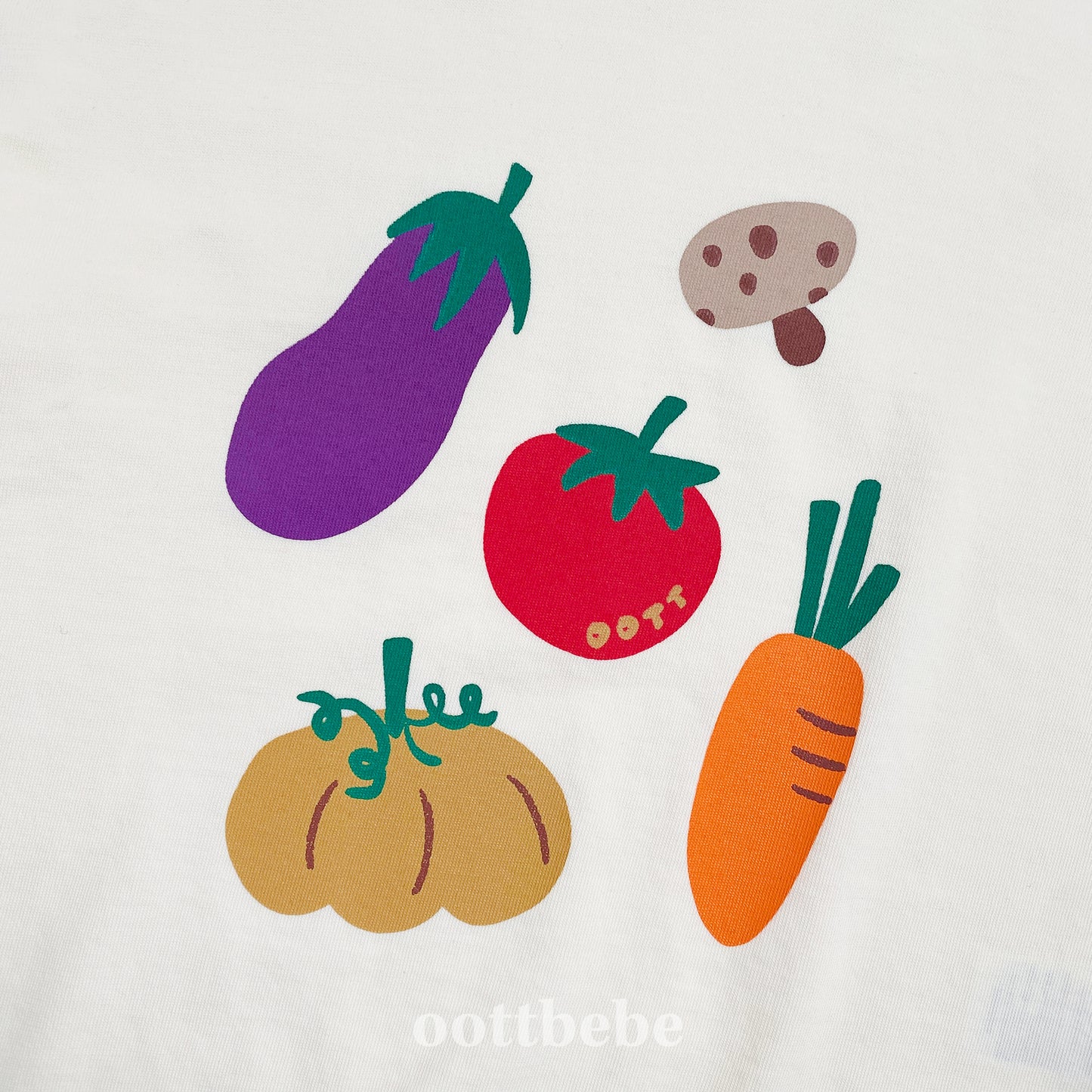 (Pre-order) OOTTBEBE - Veggie Market Top and Bottom Set 야채마켓상하복 (2 Colors)