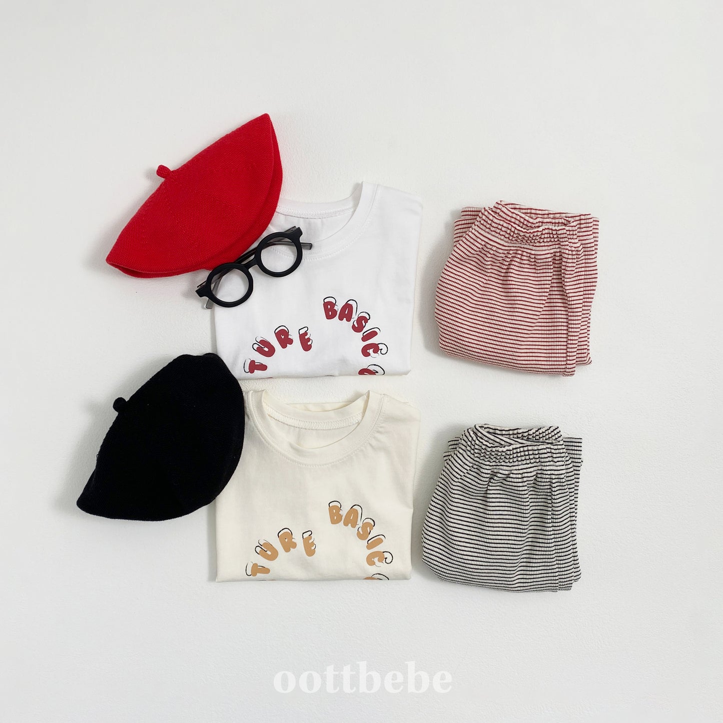 (Pre-order) OOTTBEBE - Otti Signature Top and Bottom Set 오띠시그니쳐상하복 (2 Colors)