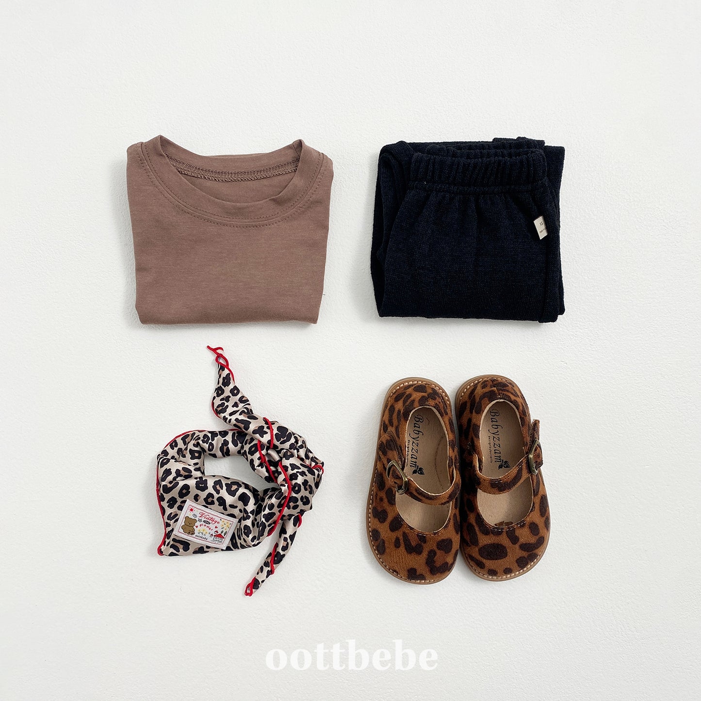 (Pre-order) OOTTBEBE - Plain Tee 3-Piece Set (Cotton Modal) 심플티셔츠 1+1+1(3종세트) (2 Colors)