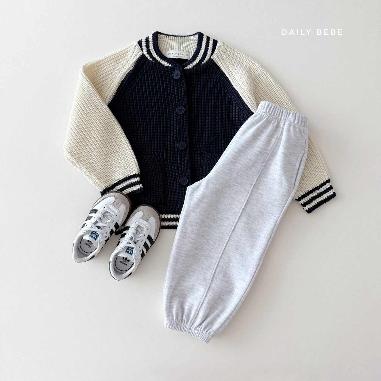 (Pre-order) Daily Bebe - Kids' Varsity Cardigan 바시티 가디건 (2 Colors)