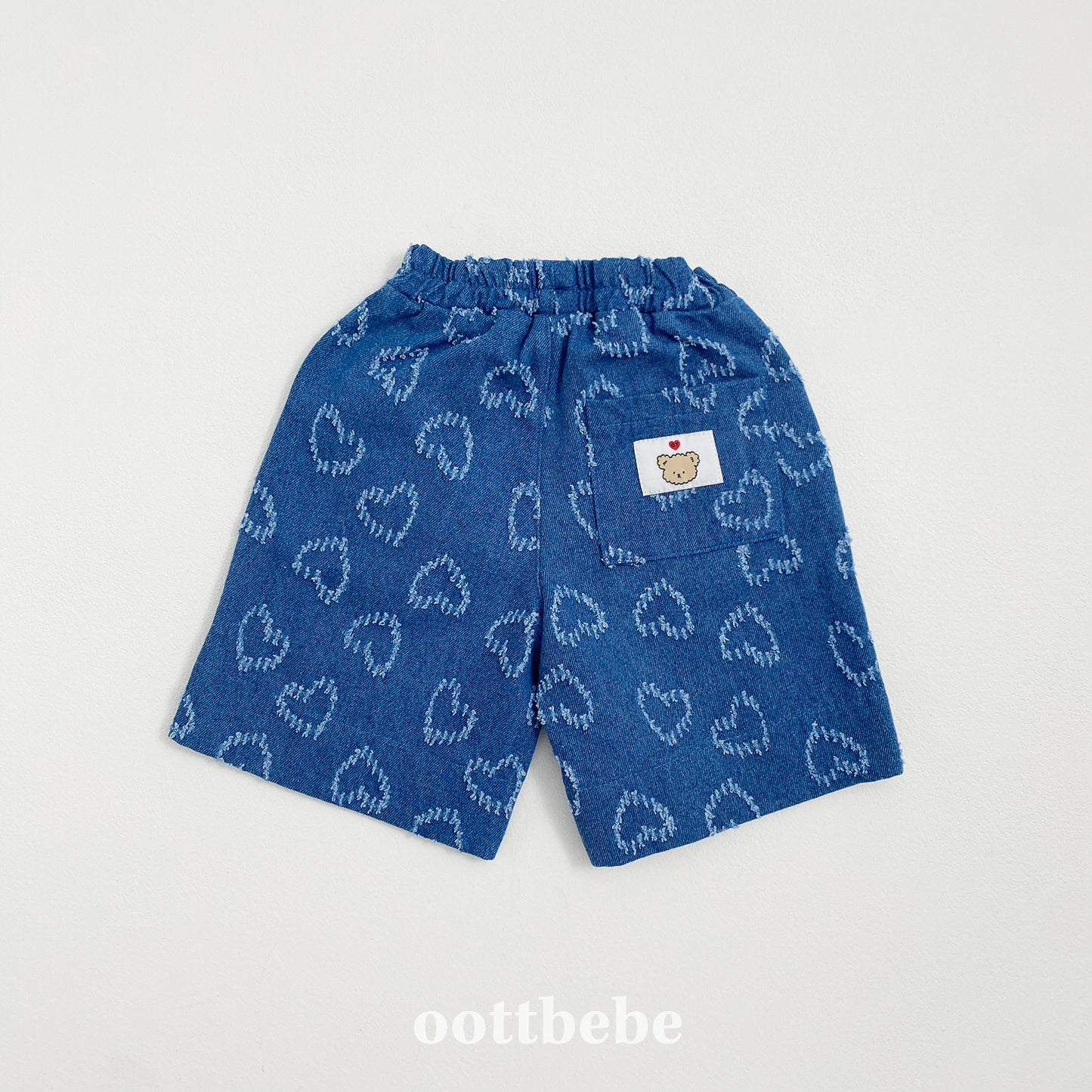 (Pre-order) OOTTBEBE - LOVE Denim Pants (6/10 Length) LOVE청팬츠(6부) (2 Colors)