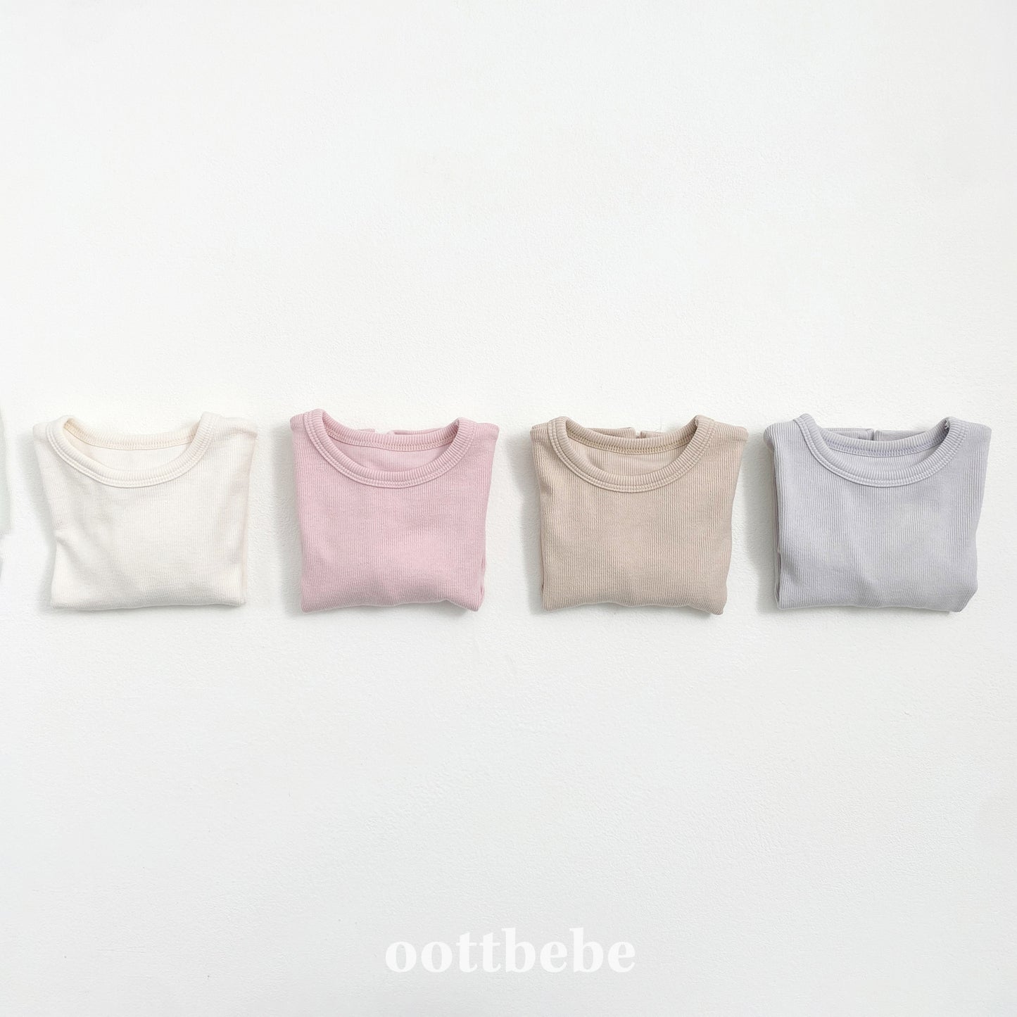 (Pre-order) OOTTBEBE - Creamy Cuff Tee 크리미시보리티 (4 Colors)
