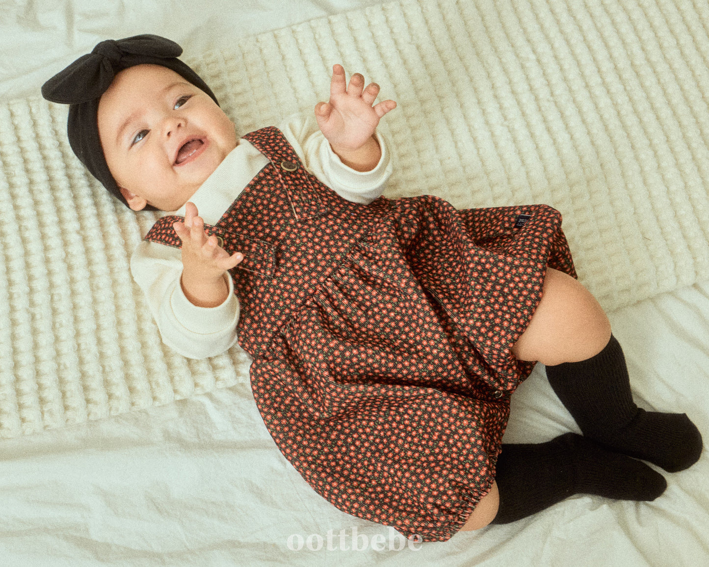 (Pre-order) OOTTBEBE - Bloom Suspender Suit 블룸멜빵슈트 (2 Colors)