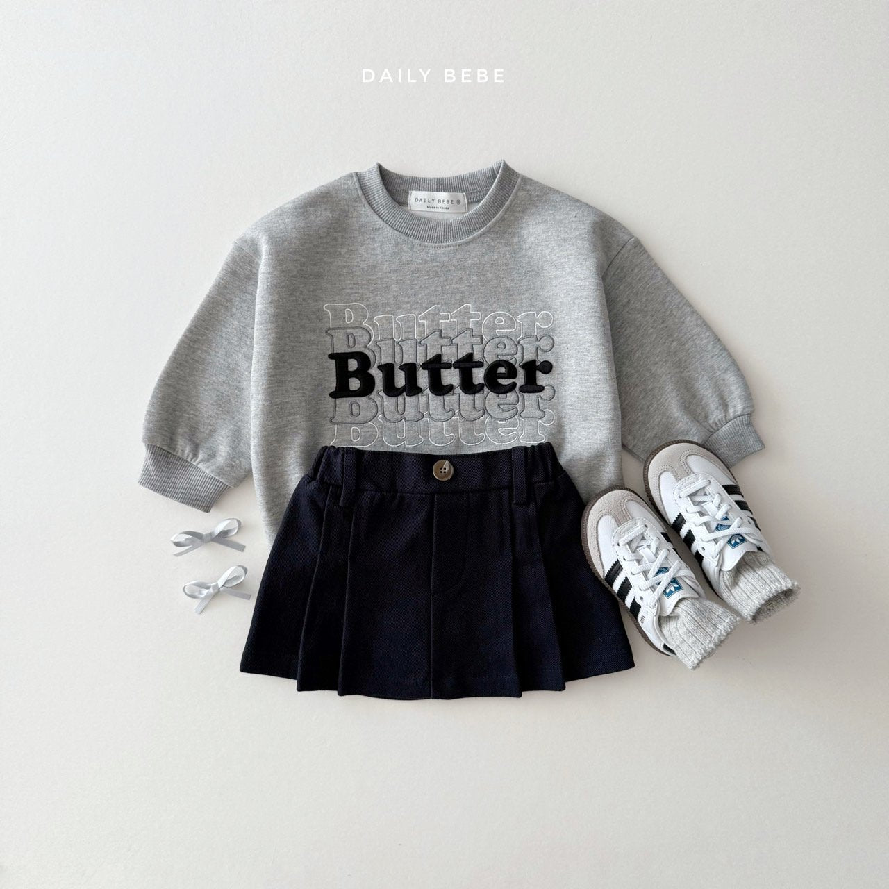 (Pre-order) Daily Bebe - Kids’ Butter Embroidered Sweatshirt 버터자수 맨투맨 (2 Colors)