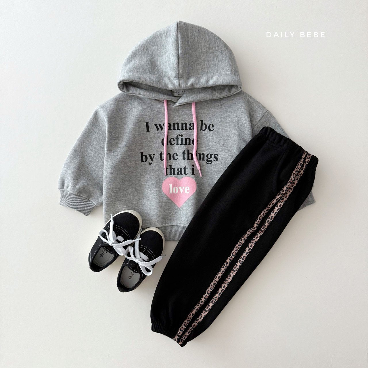 (Pre-order) Daily Bebe - Kids' Leopard Tape Jogger Pants 호피테잎 조거팬츠 (2 Colors)