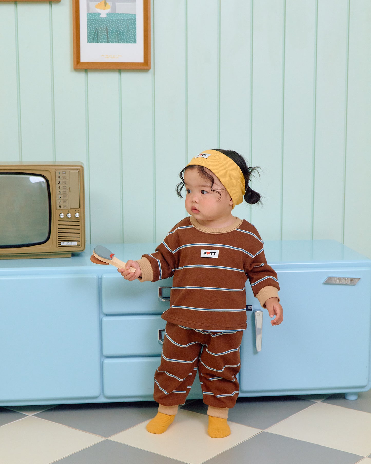 (Pre-order) OOTTBEBE Fall - Rookie Stripe Top & Bottom Set - 루키단가라상하복 (2 Colors)
