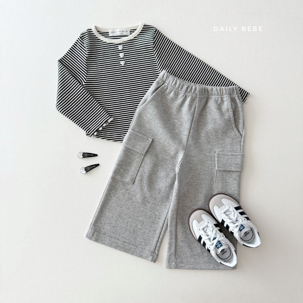 (Pre-order) Daily Bebe - Kids' Button Stripe Tee 줄가라단추티 (2 Colors)