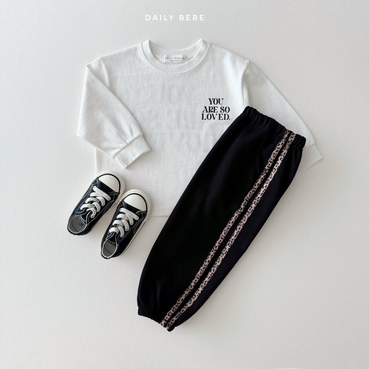 (Pre-order) Daily Bebe - Kids' Leopard Tape Jogger Pants 호피테잎 조거팬츠 (2 Colors)