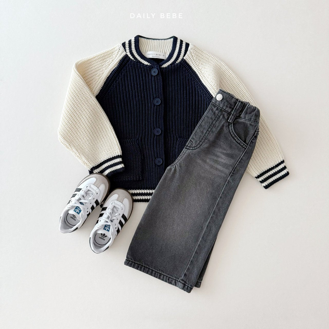 (Pre-order) Daily Bebe - Kids' Varsity Cardigan 바시티 가디건 (2 Colors)