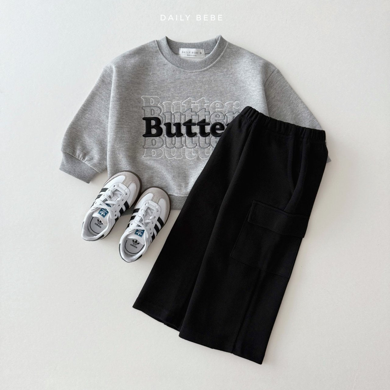 (Pre-order) Daily Bebe - Kids’ Butter Embroidered Sweatshirt 버터자수 맨투맨 (2 Colors)