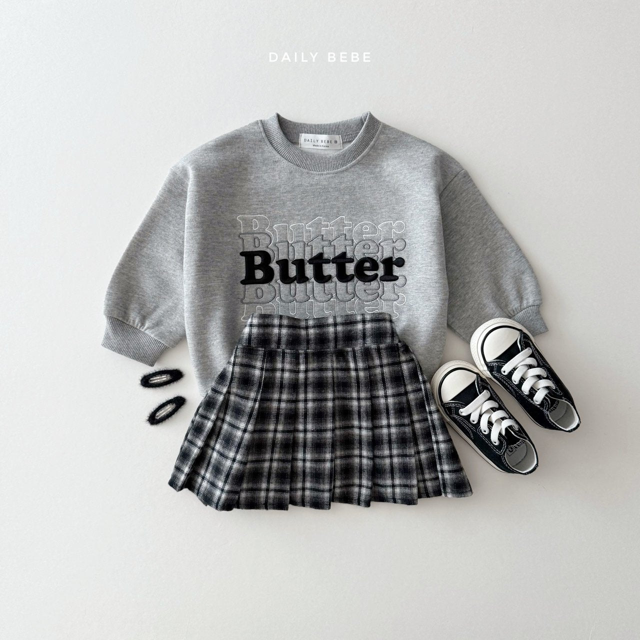 (Pre-order) Daily Bebe - Kids’ Butter Embroidered Sweatshirt 버터자수 맨투맨 (2 Colors)