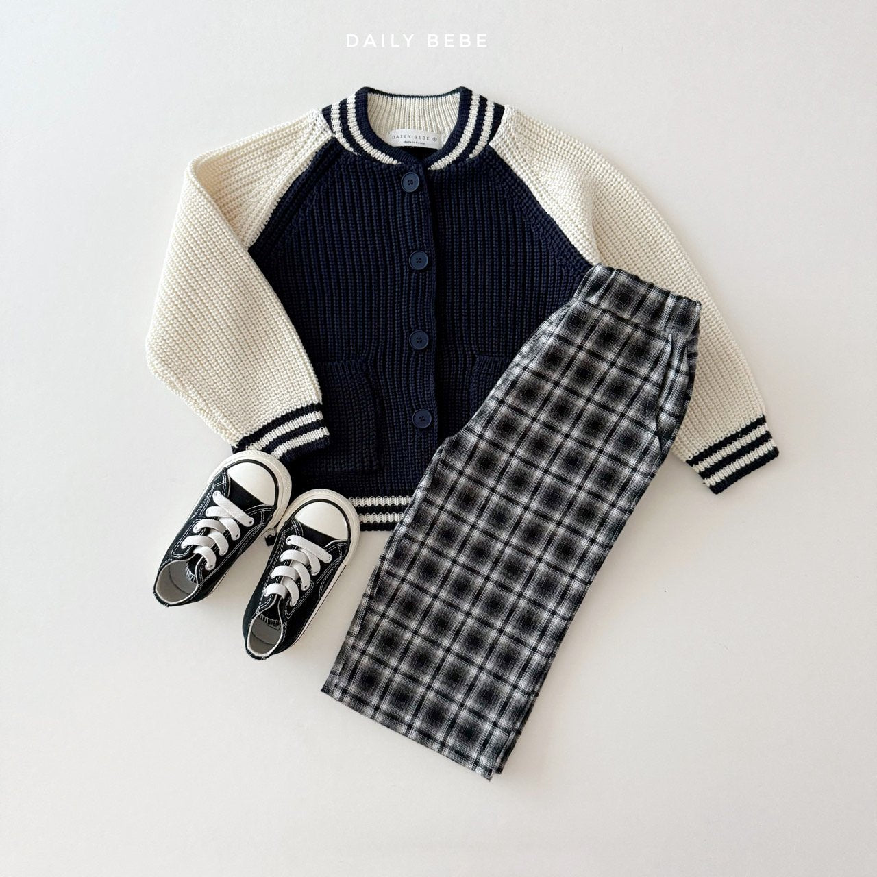 (Pre-order) Daily Bebe - Kids' Varsity Cardigan 바시티 가디건 (2 Colors)
