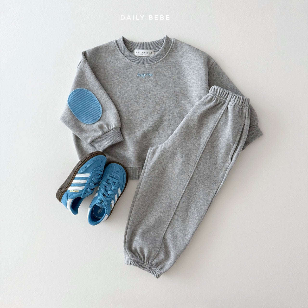 (Pre-order) Daily Bebe - Kids' Hug Me Sweatshirt 허그미 맨투맨 (3 Colors)