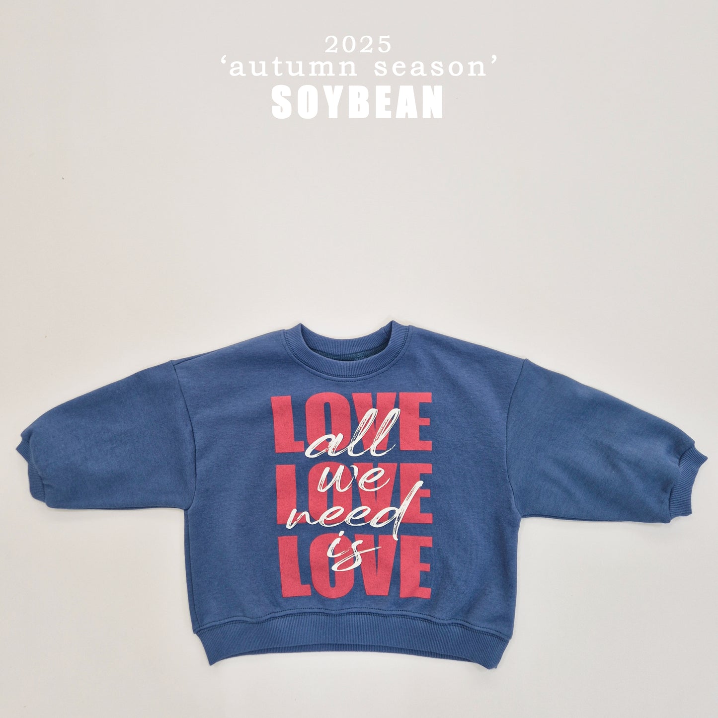 (Pre-order) Soybean Kids - Love Sweatshirt 러브맨투맨 (2 Colors)