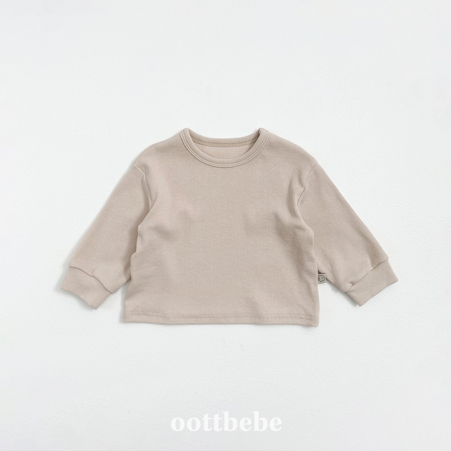 (Pre-order) OOTTBEBE - Creamy Cuff Tee 크리미시보리티 (4 Colors)