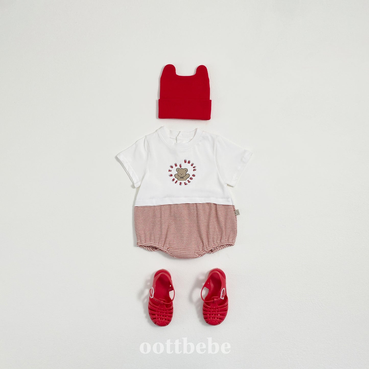 (Pre-order) OOTTBEBE - Otti Signature Bodysuit 오띠시그니쳐슈트 (2 Colors)