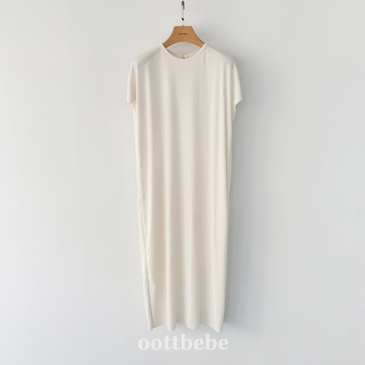 (Pre-order) OOTTBEBE - Mom's Bali Pleats Dress 발리플리츠원피스 (성인) (4 Colors)
