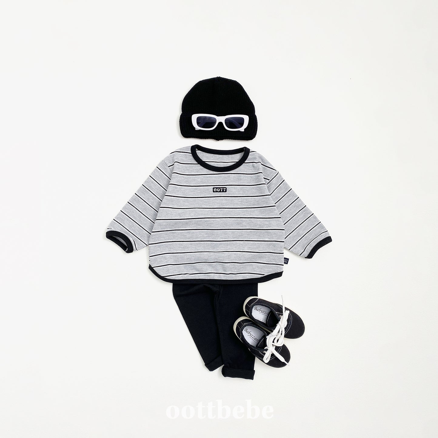 (Pre-order) OOTTBEBE - Urban Stripe Tee 어반스트라이프티 (2 Colors)
