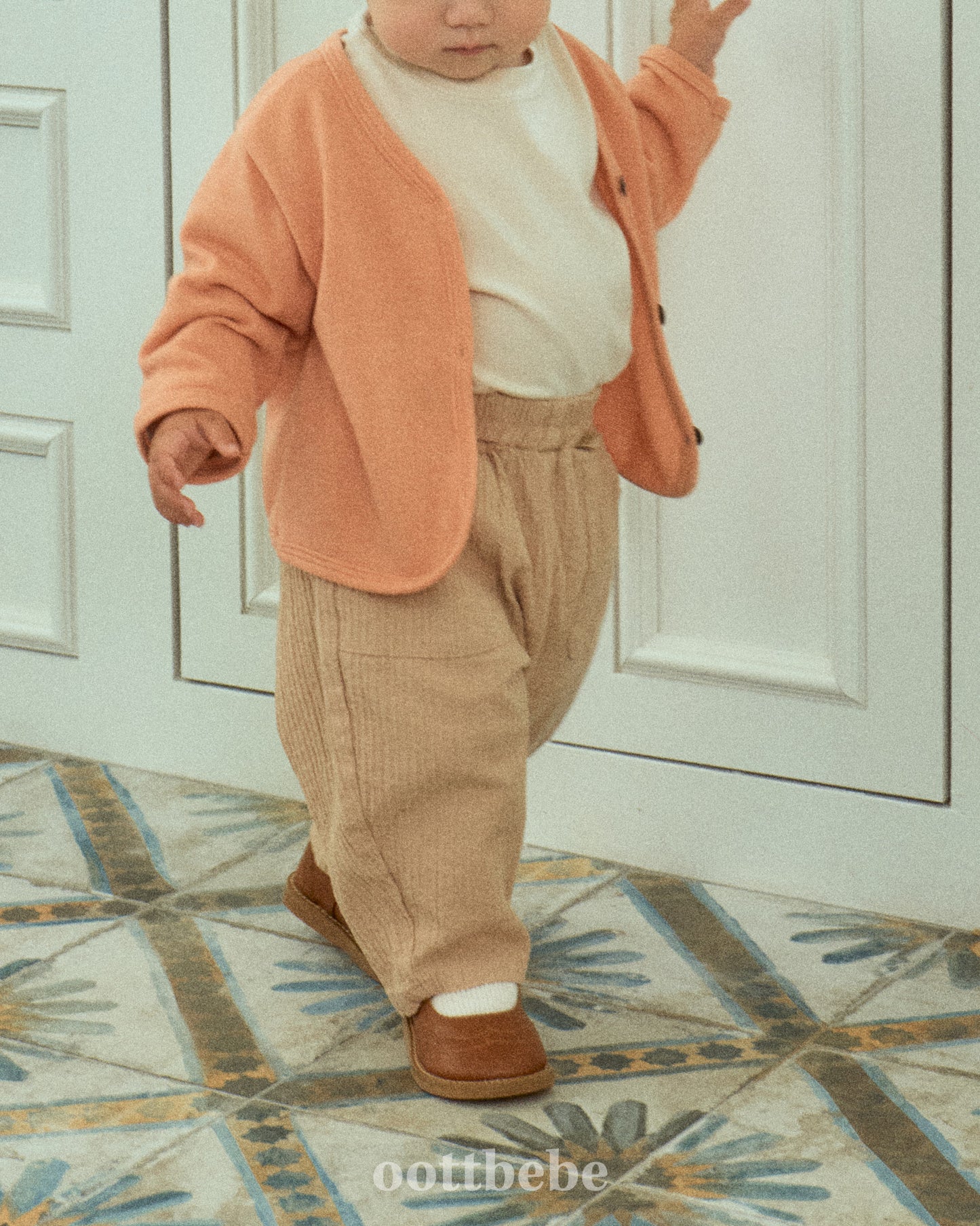 (Pre-order) OOTTBEBE - Playful Pocket Pants 위트포켓팬츠 (2 Colors)