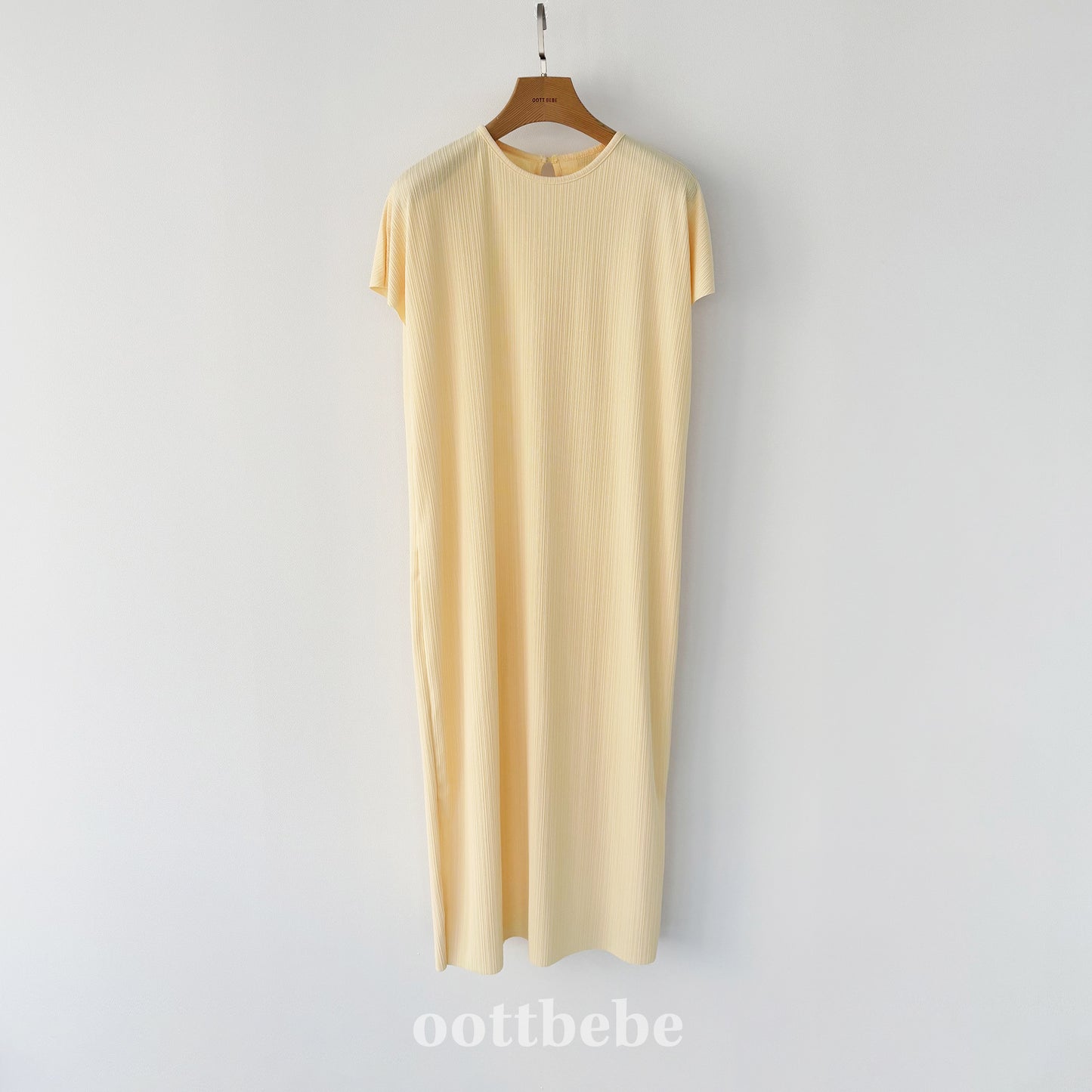 (Pre-order) OOTTBEBE - Mom's Bali Pleats Dress 발리플리츠원피스 (성인) (4 Colors)