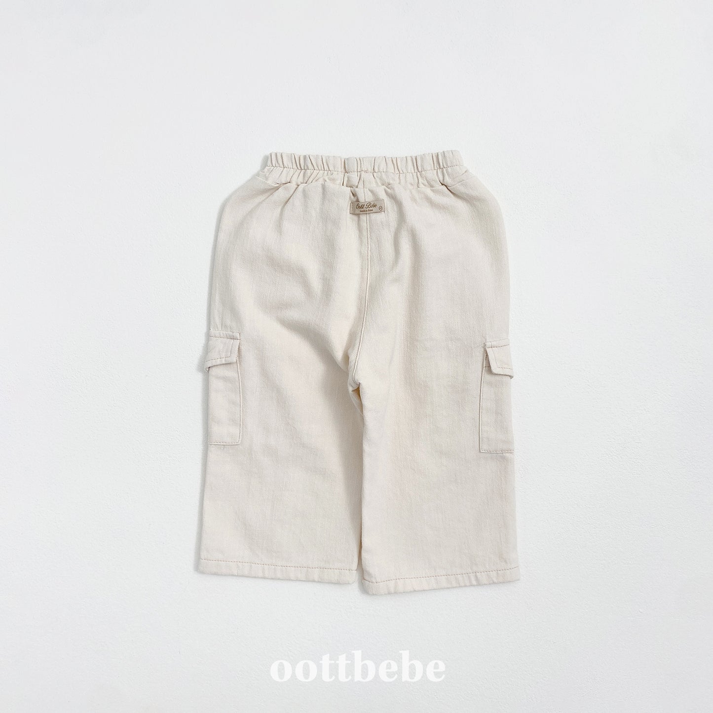 (Pre-order) OOTTBEBE - Stitch Cargo Pants 스티치카고팬츠 (2 Colors)