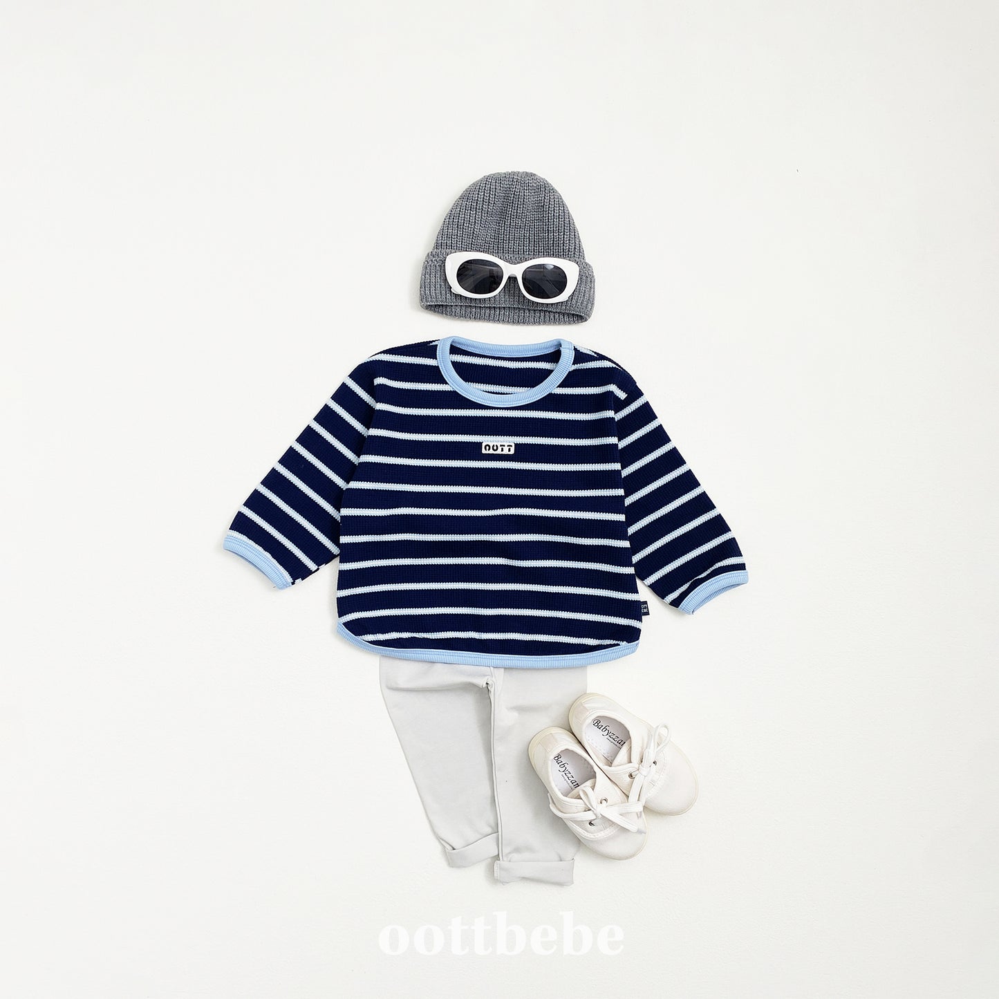 (Pre-order) OOTTBEBE - Urban Stripe Tee 어반스트라이프티 (2 Colors)