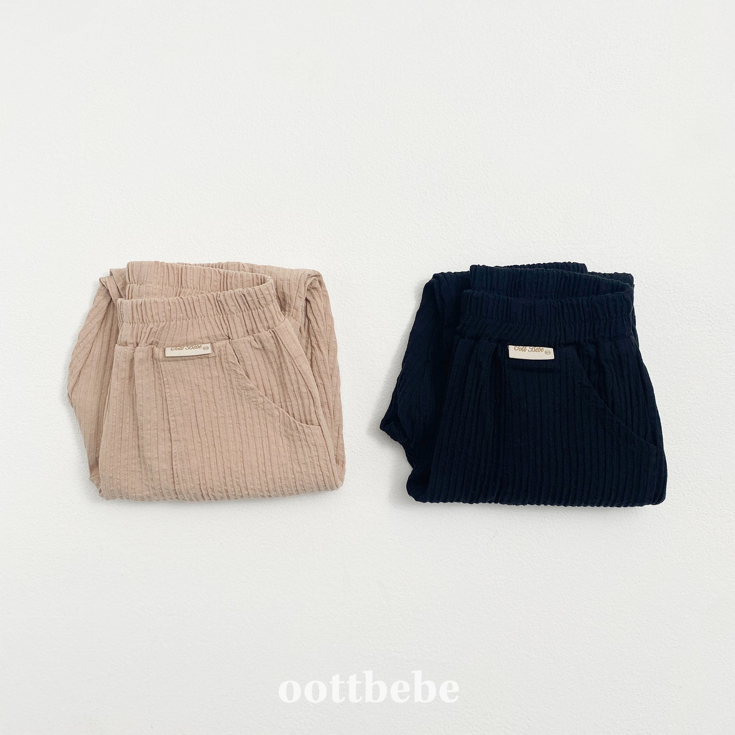 (Pre-order) OOTTBEBE - Playful Pocket Pants 위트포켓팬츠 (2 Colors)