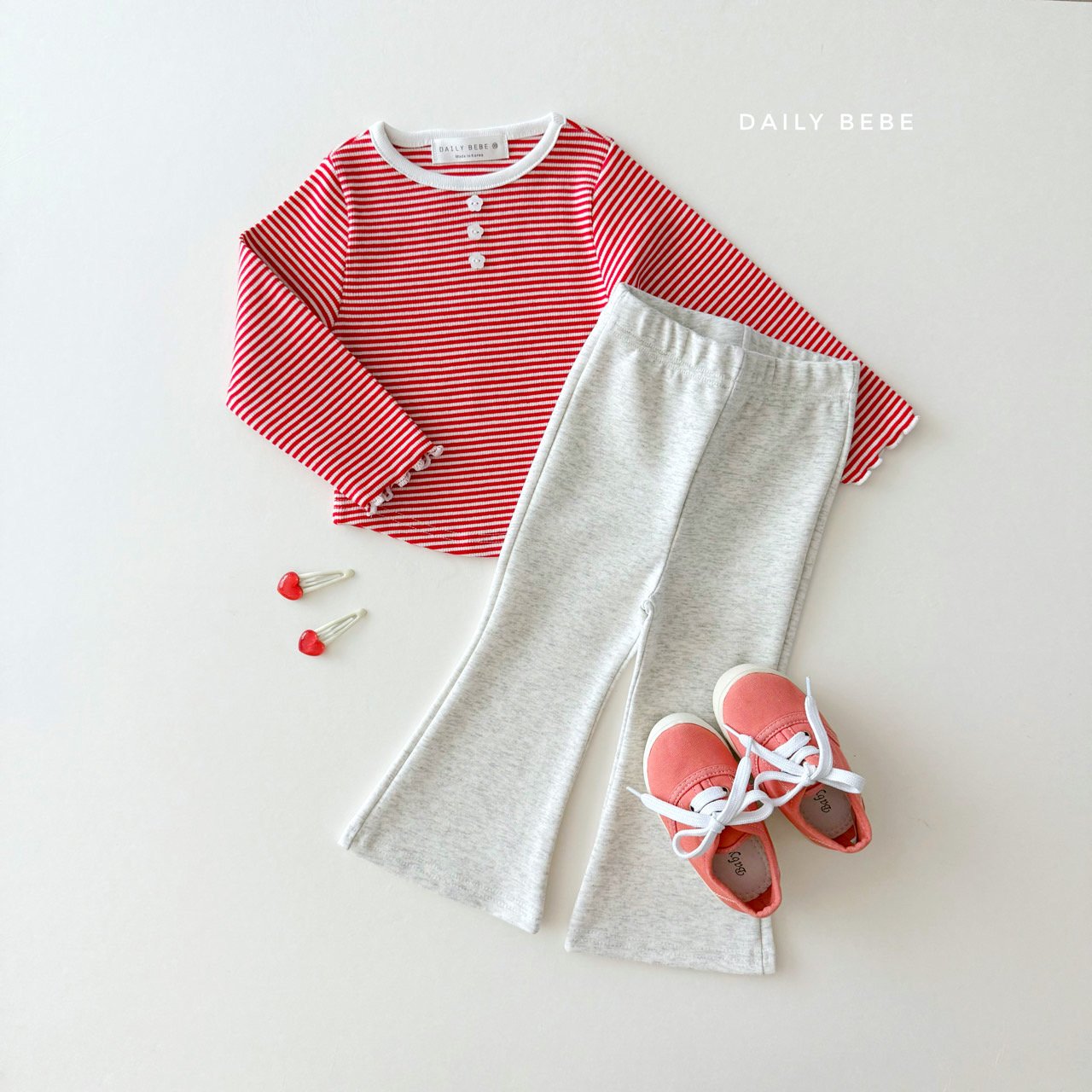 (Pre-order) Daily Bebe - Kids' Button Stripe Tee 줄가라단추티 (2 Colors)