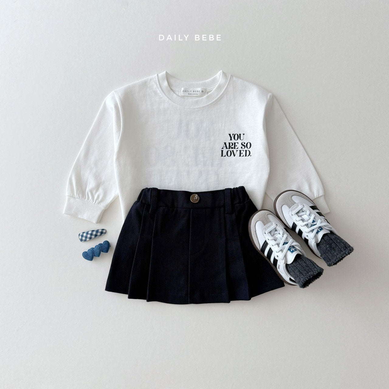 (Pre-order) Daily Bebe - Kids’ Loved Tee 러브드티 (2 Colors)