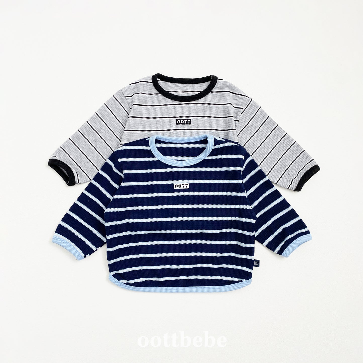 (Pre-order) OOTTBEBE - Urban Stripe Tee 어반스트라이프티 (2 Colors)