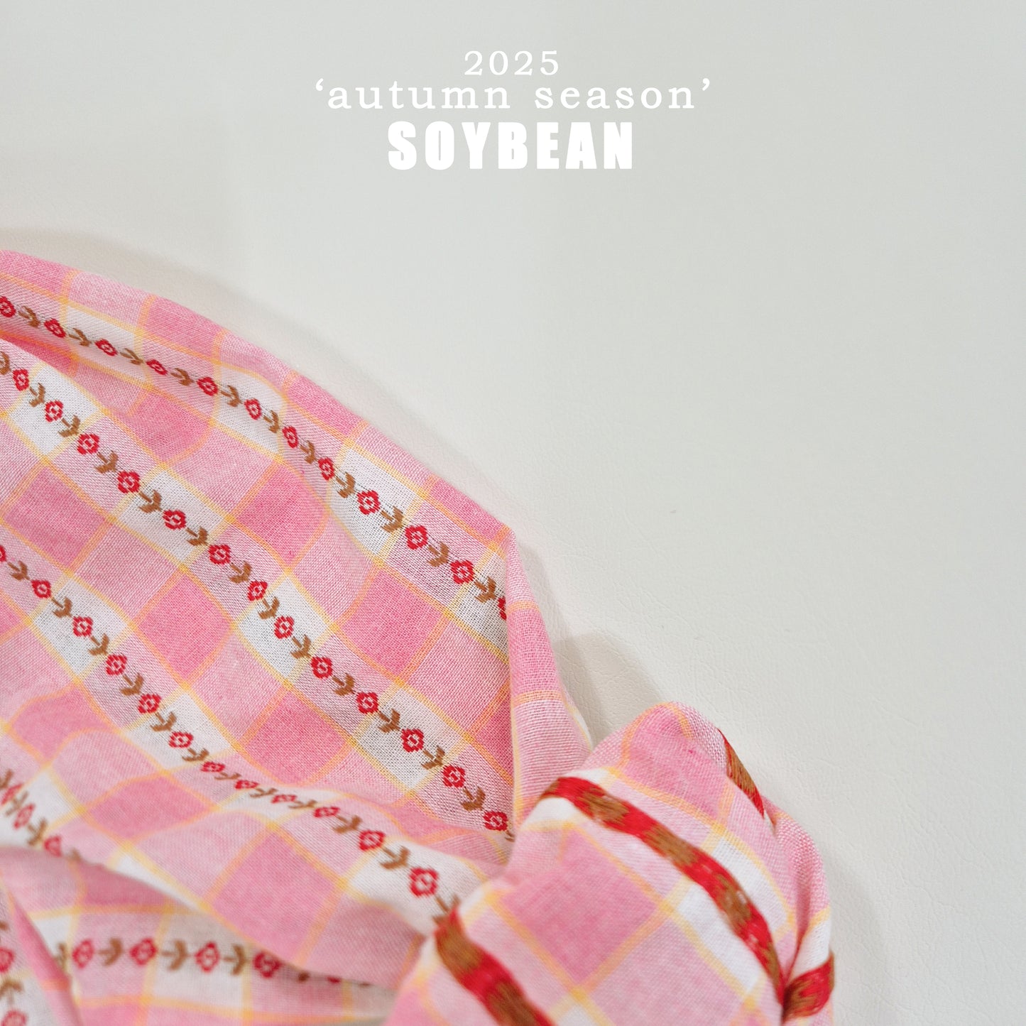 (Pre-order) Soybean Kids - Check Flower Embroidery Dress 체크플라워원피스 (2 Colors)