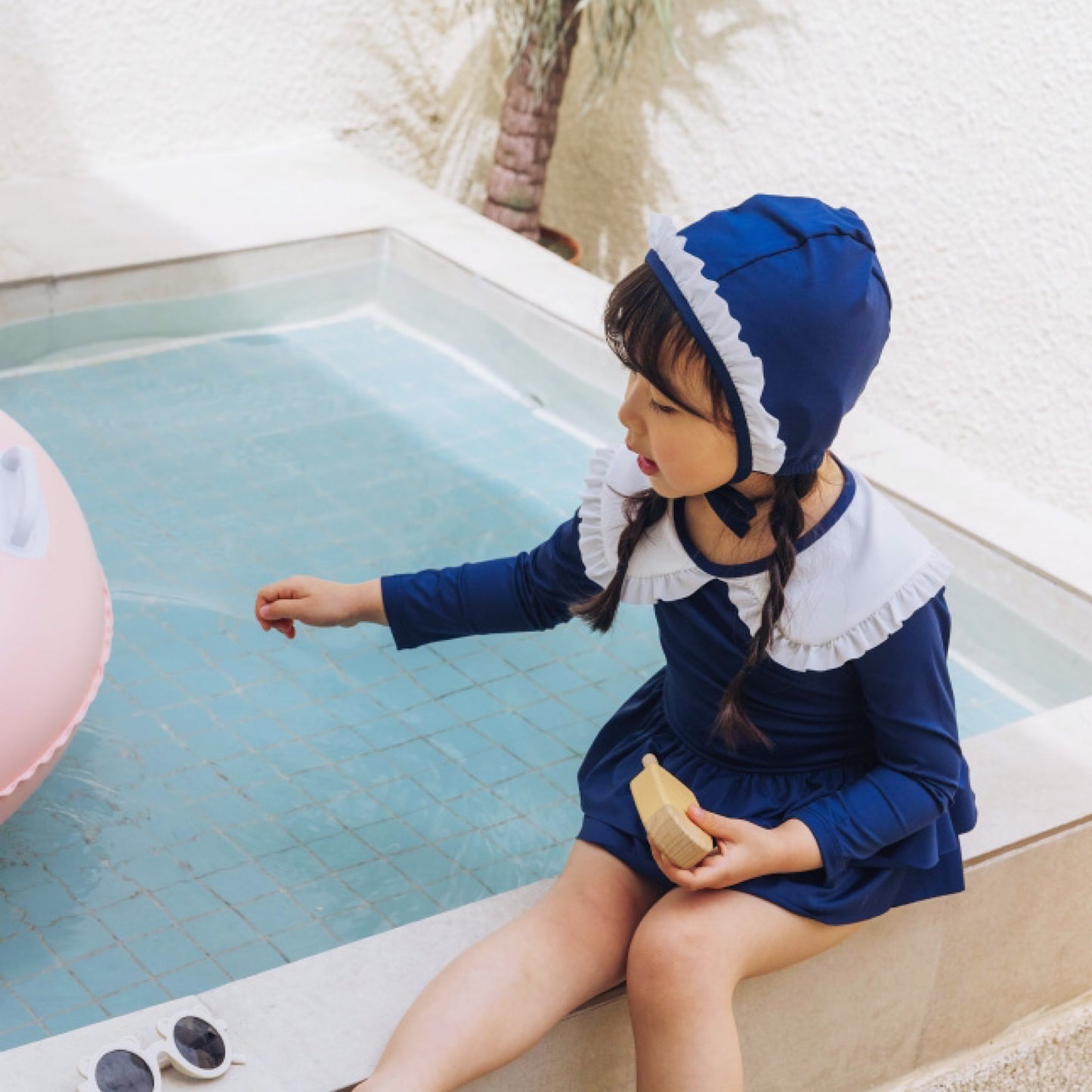 (Pre-order) KoongsKoongs Kids’ Premium Chouchou Ruffle Rash Guard Dress Set (Navy)