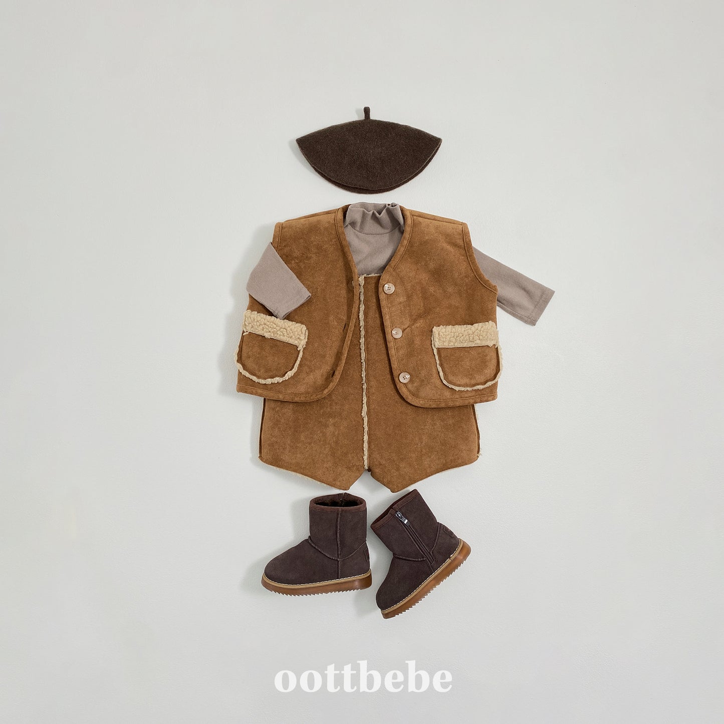 (Pre-order) OOTTBEBE Winter - Mustang Short Overall 무스탕숏오버롤