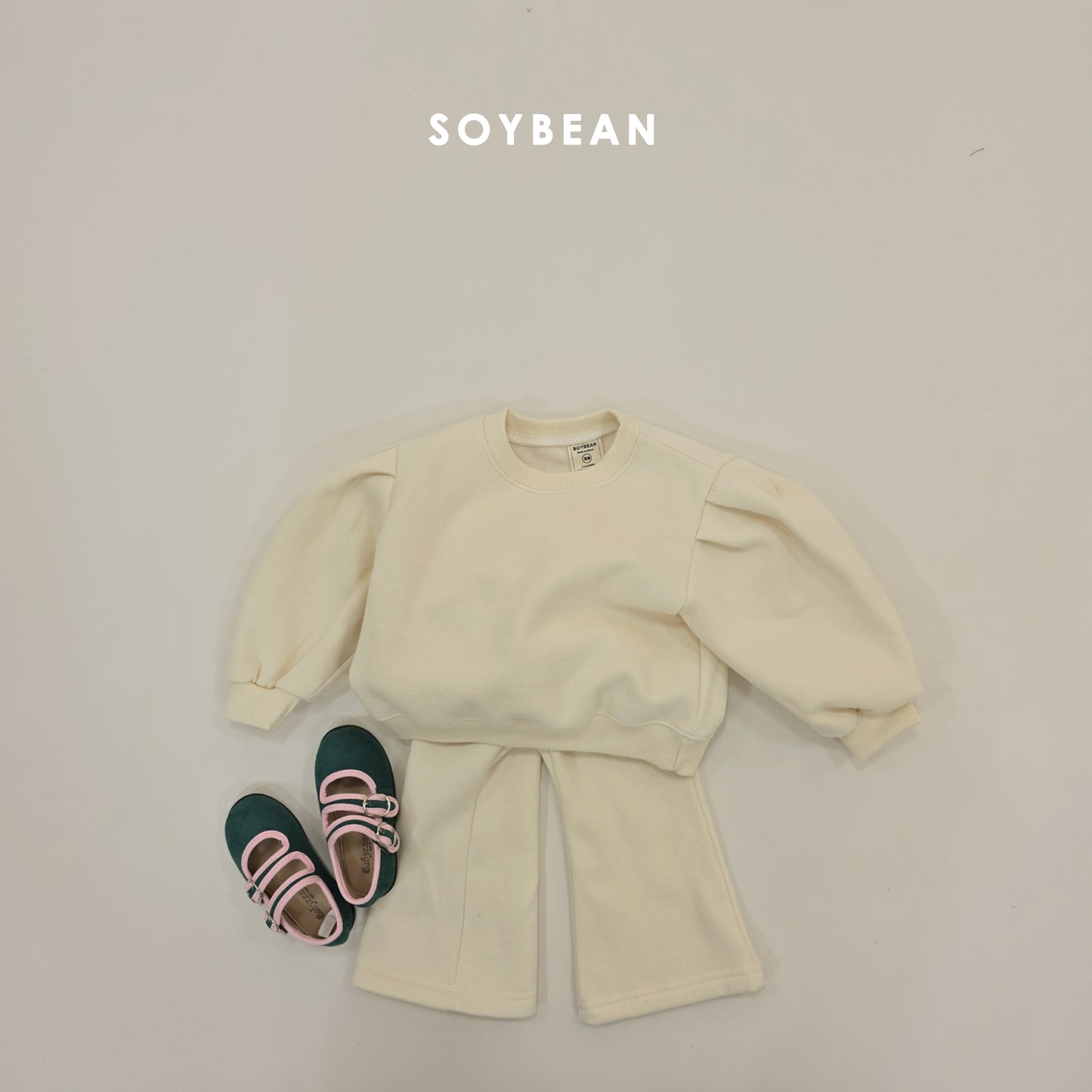 (Pre-order) Soybean Kids Winter - Mongle Flare Top & Bottom Set 몽글플레어상하 (5 Colors)