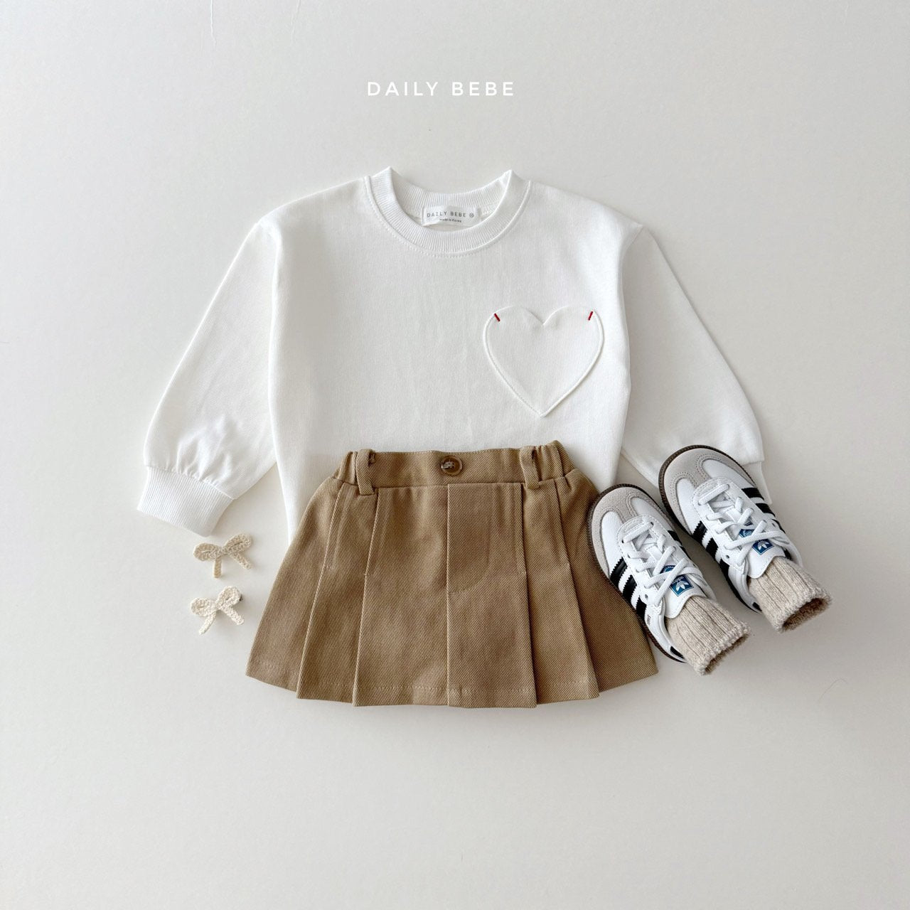 (Pre-order) Daily Bebe - Kids' Heart Pocket Tee 하트포켓 (2 Colors)