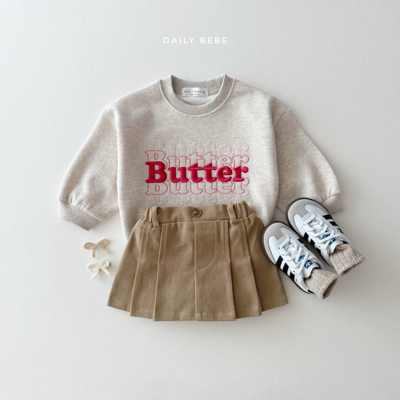 (Pre-order) Daily Bebe - Kids’ Butter Embroidered Sweatshirt 버터자수 맨투맨 (2 Colors)