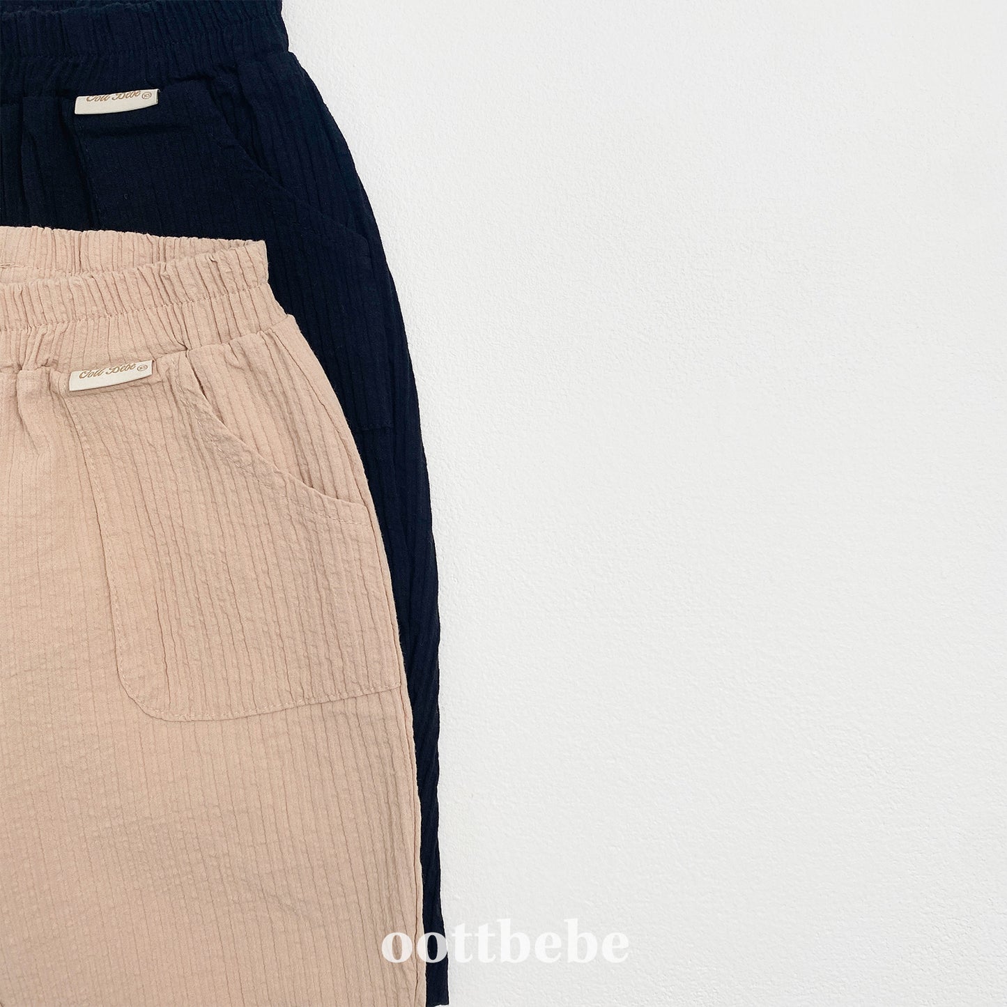 (Pre-order) OOTTBEBE - Playful Pocket Pants 위트포켓팬츠 (2 Colors)