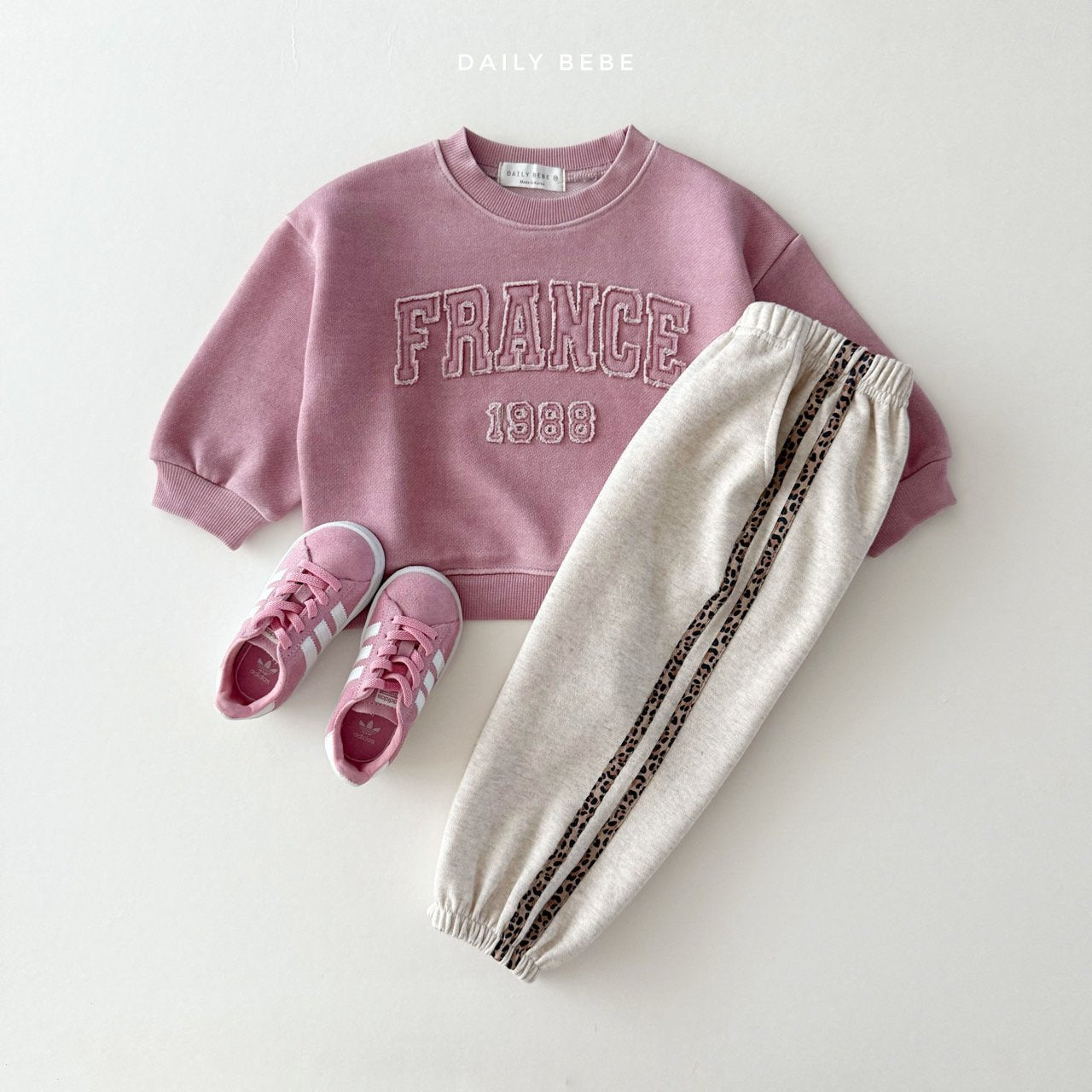 (Pre-order) Daily Bebe - Kids' Leopard Tape Jogger Pants 호피테잎 조거팬츠 (2 Colors)