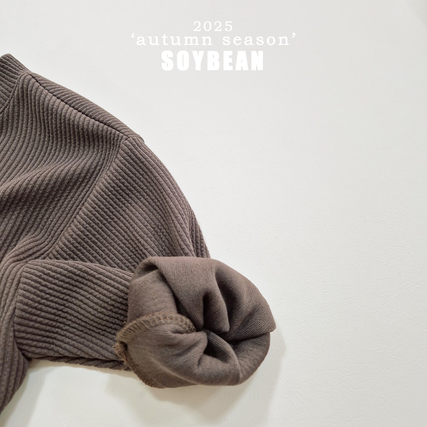 (Pre-order) Soybean Kids - Check Accent Ribbed Cardigan 체크단작가디건 (2 Colors)