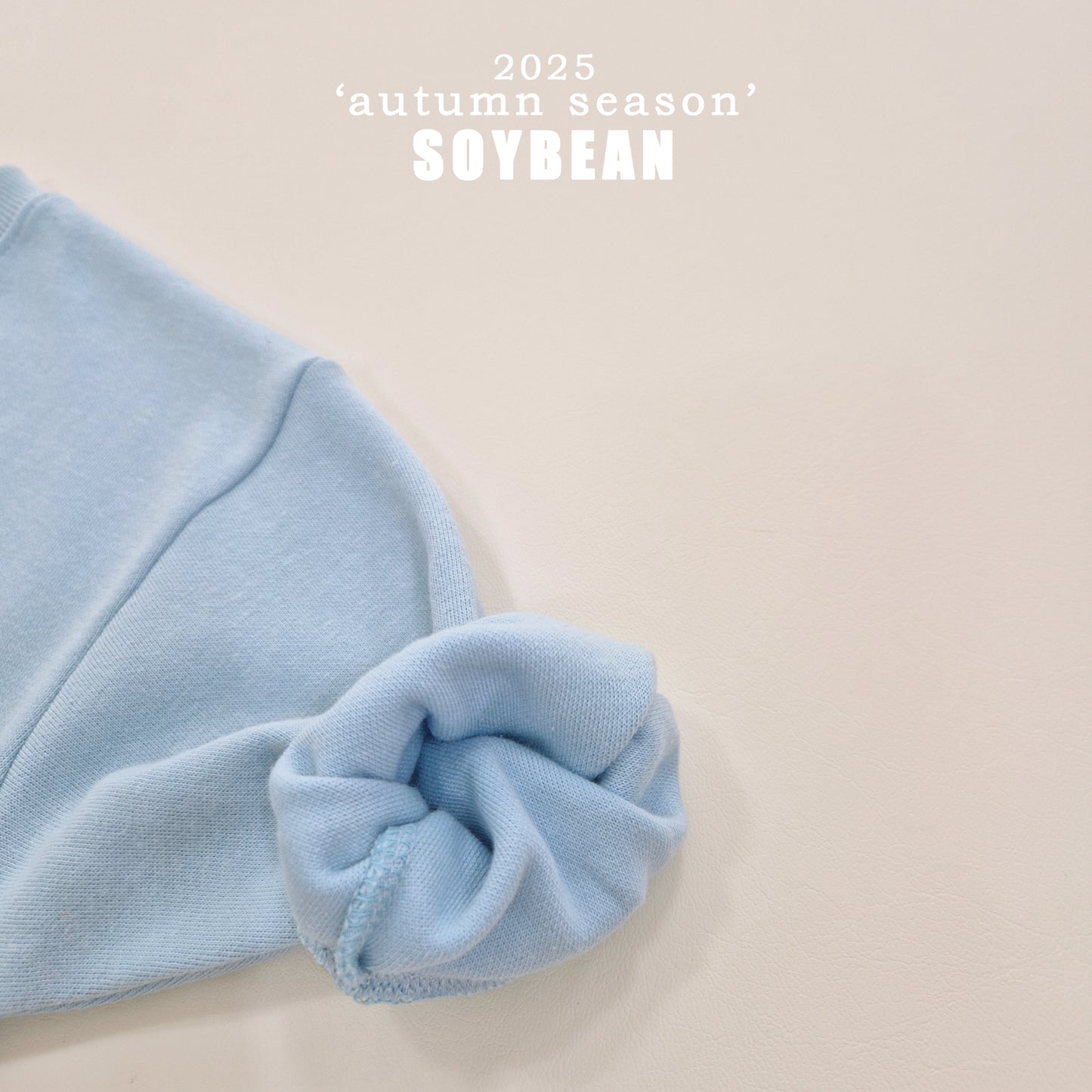(Pre-order) Soybean Kids - Love Sweatshirt 러브맨투맨 (2 Colors)
