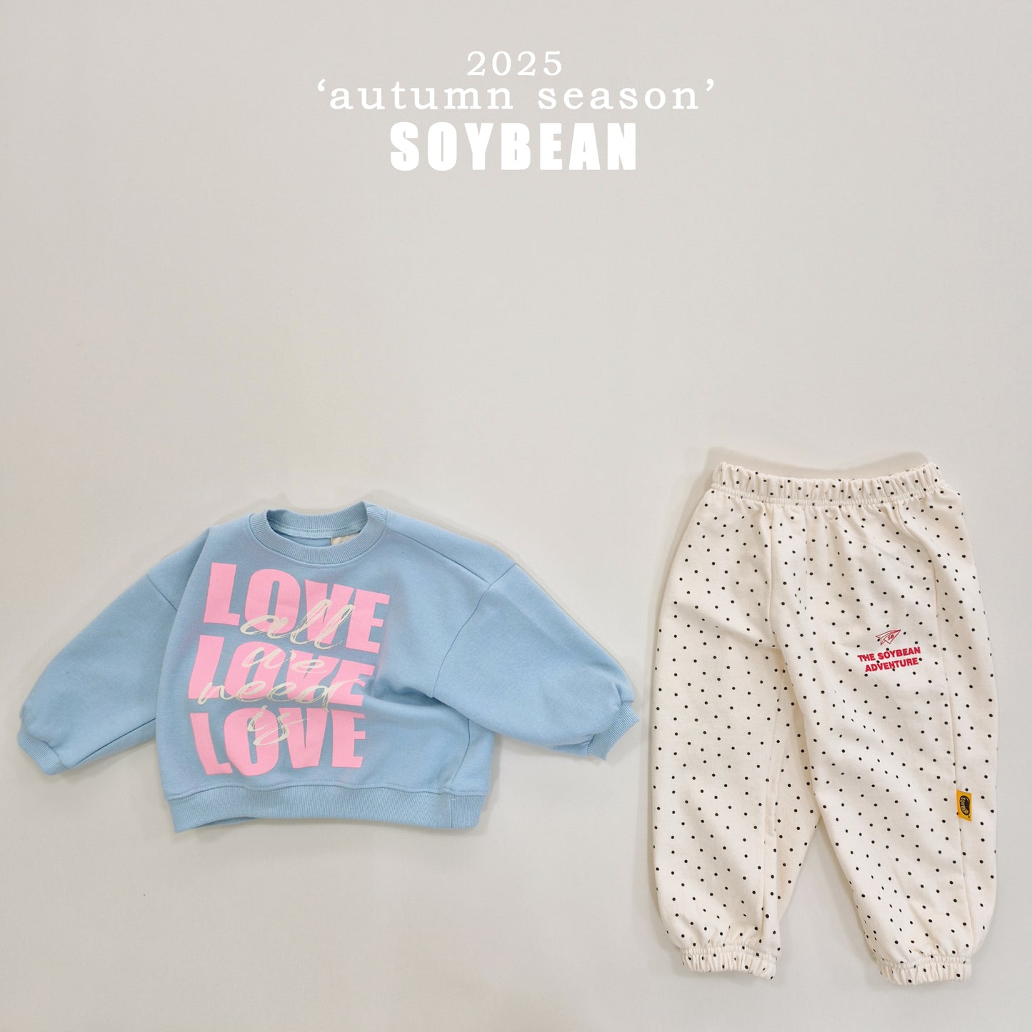 (Pre-order) Soybean Kids - Love Sweatshirt 러브맨투맨 (2 Colors)