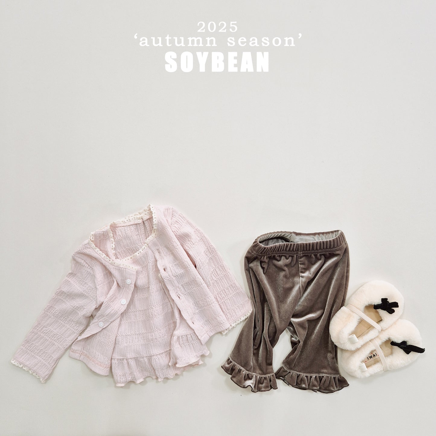 (Pre-order) Soybean Kids - Capri Frill Velvet Pants 카프리프릴팬츠 (2 Colors)