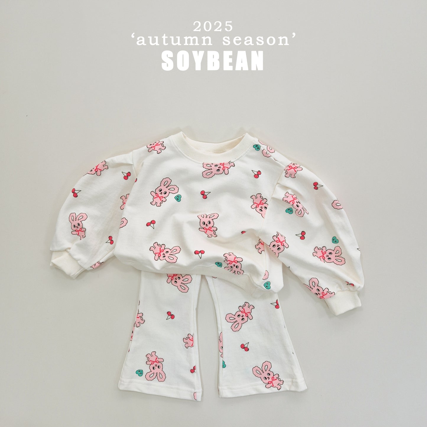 (Pre-order) Soybean Kids - Bunny Flare Top & Bottom Set 바니나팔상하복 (2 Colors)
