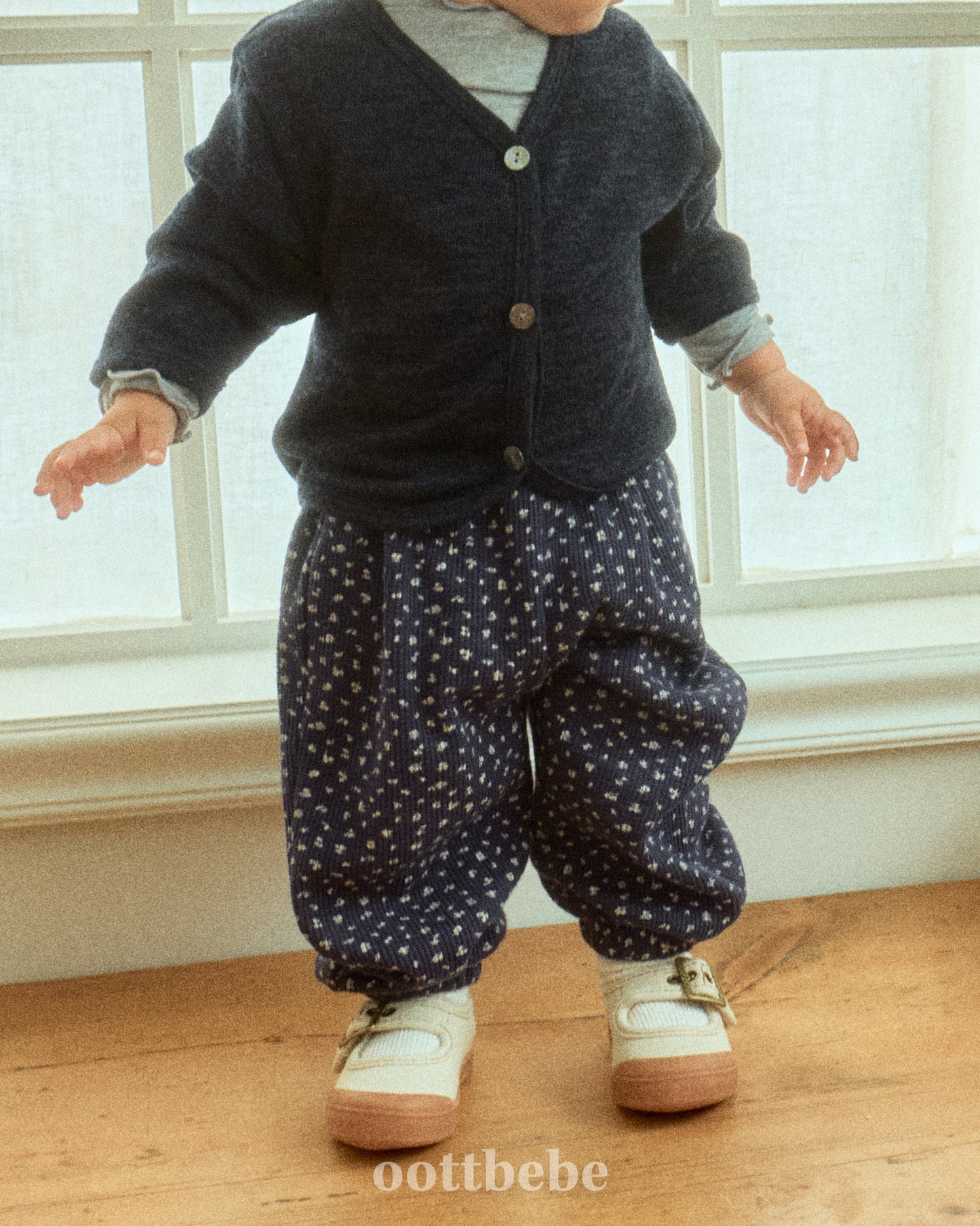 (Pre-order) OOTTBEBE - Melody Gojengi Pants 멜로디고쟁이팬츠 (4 Colors)